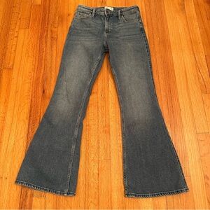 Abercrombie & Fitch High Rise Vintage Flare Jean Size 28 (j5)